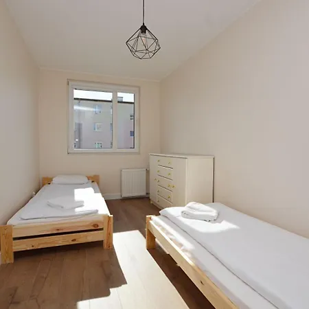 Spacious Victus With A Balcony Near The By Renters Сопот