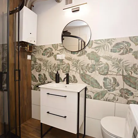 Апартаменты Spacious Victus With A Balcony Near The By Renters *